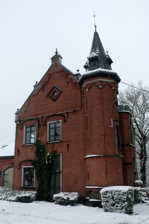 Un Air De Chateau Spa Exterior photo